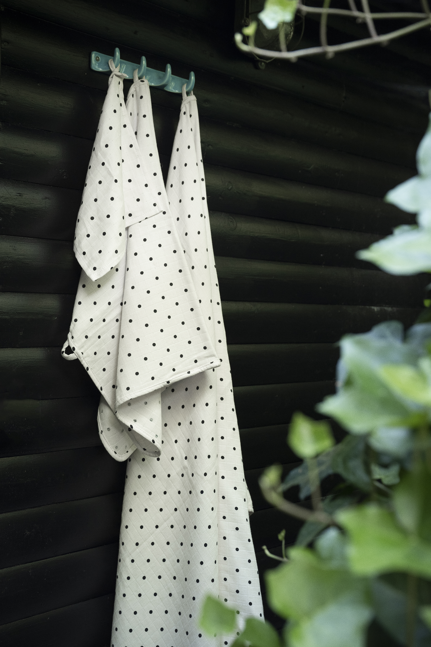 MOSHI MOSHI - DOTTED BATH TOWEL