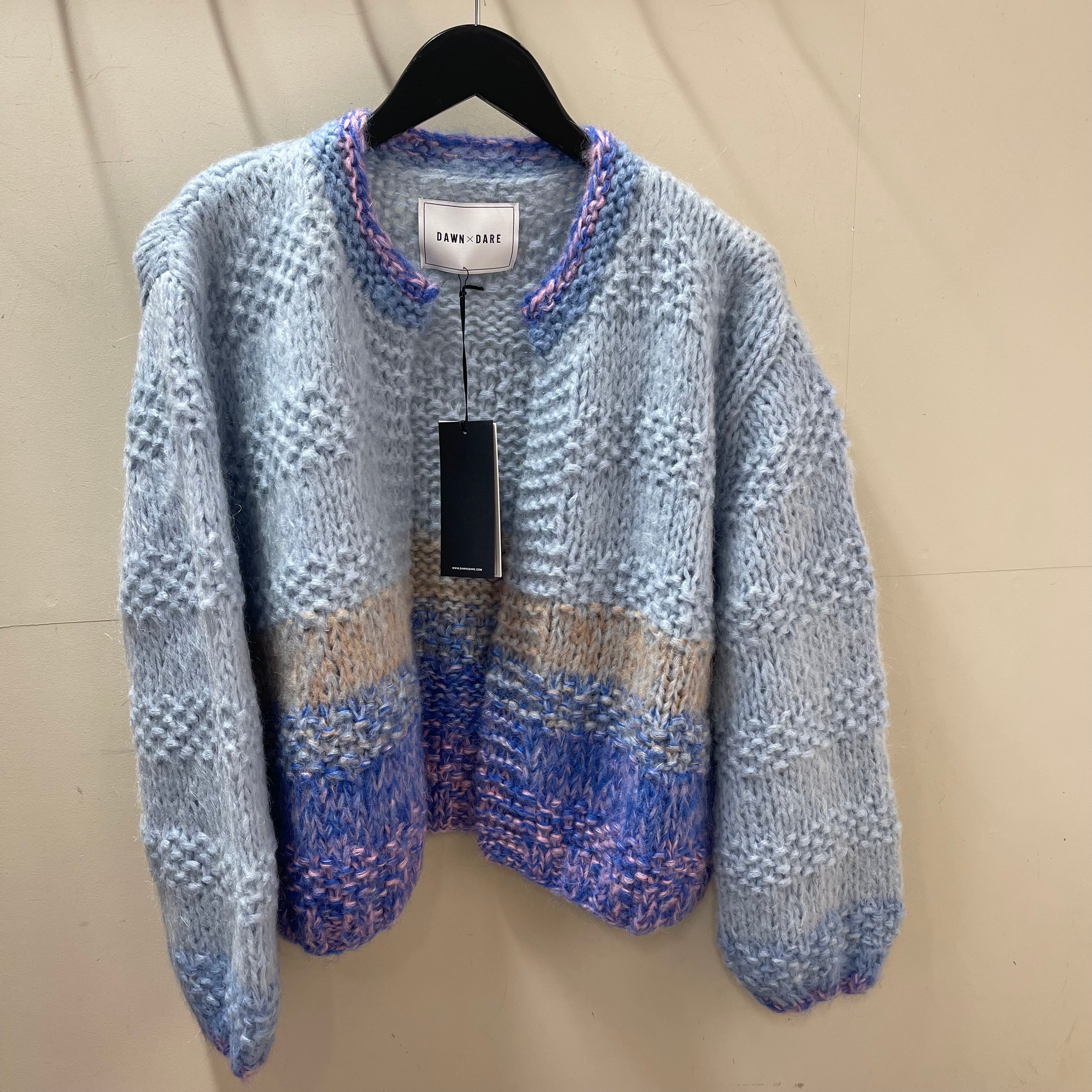 DAWN AND DARE - GABI CARDIGAN ICE BLUE